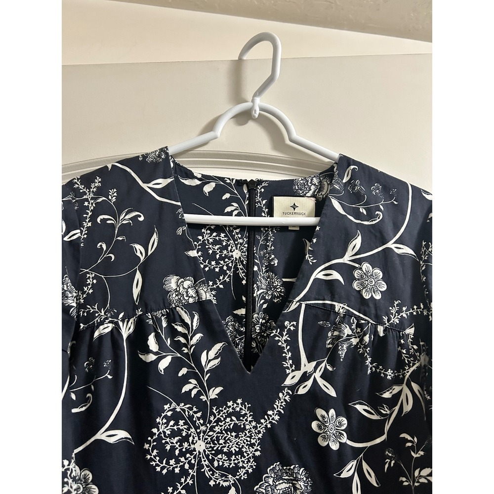 Tuckernuck Navy White Floral Scalloped Tiered Maxi Dress Womens Medium - Picture 8 of 9